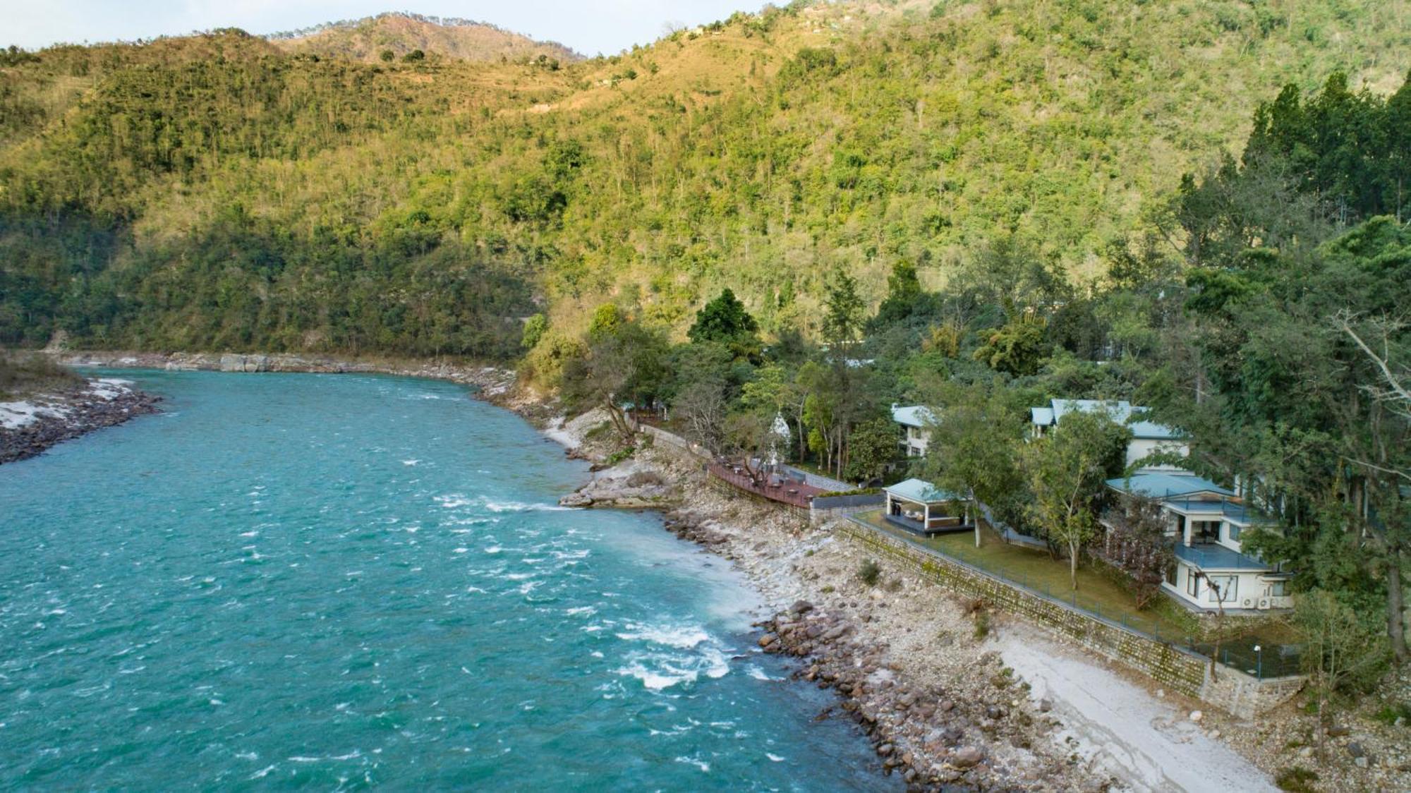 Anand Kashi By The Ganges Rishikesh - Ihcl Seleqtions Sirasu Exterior foto