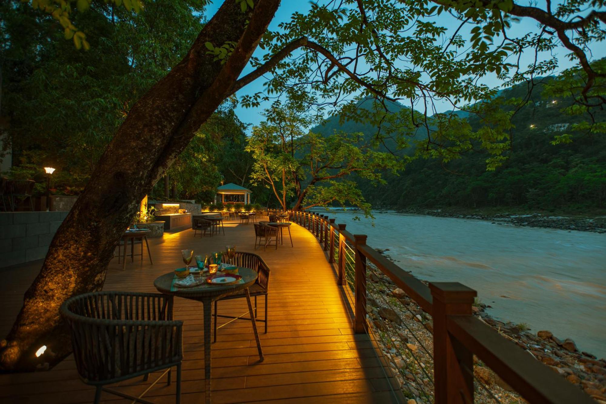 Anand Kashi By The Ganges Rishikesh - Ihcl Seleqtions Sirasu Exterior foto