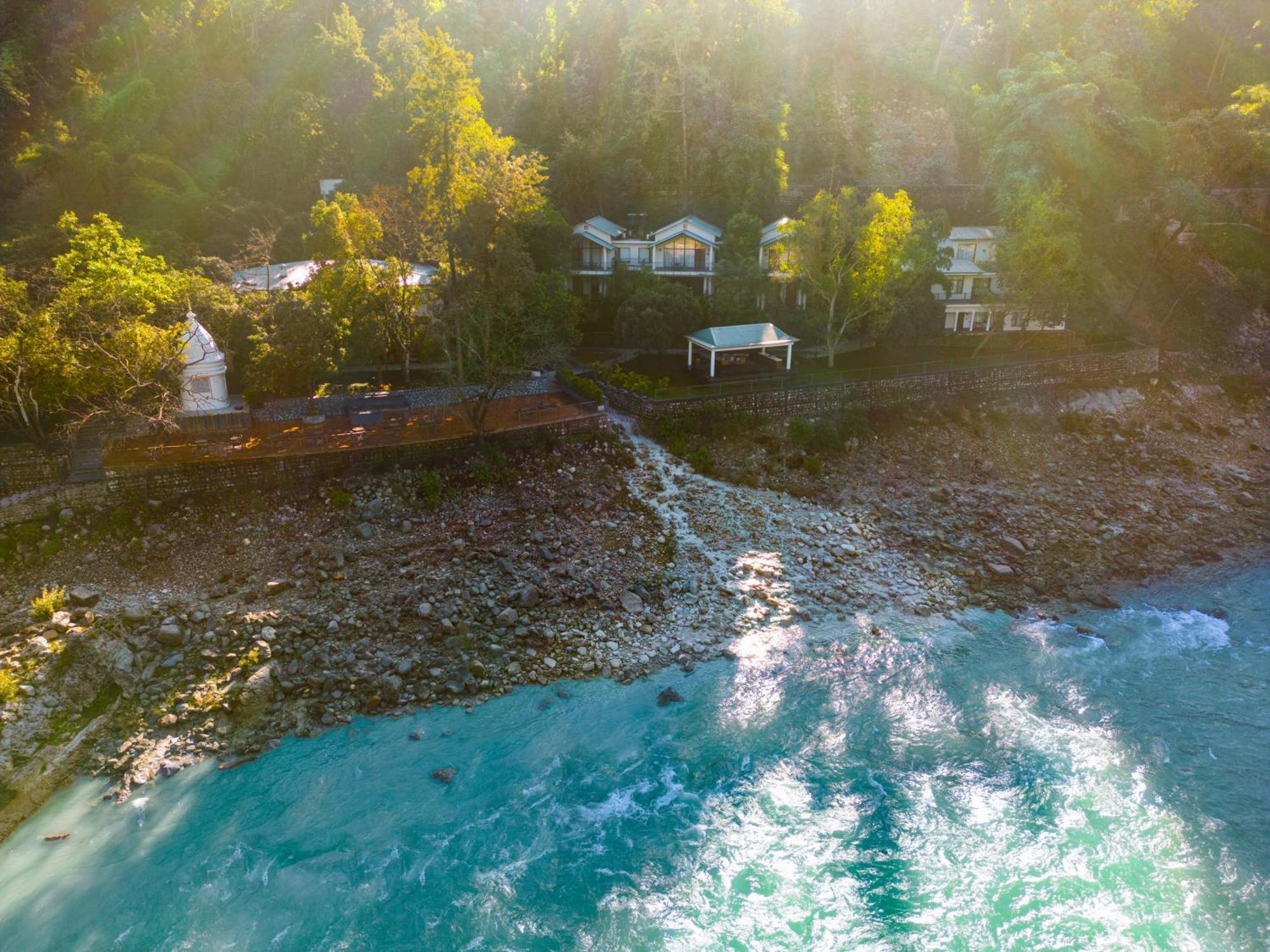 Anand Kashi By The Ganges Rishikesh - Ihcl Seleqtions Sirasu Exterior foto