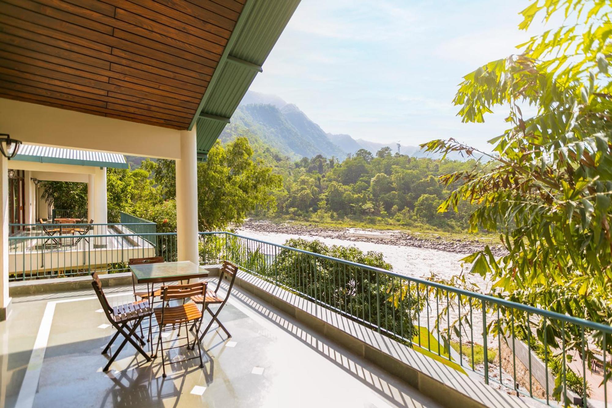 Anand Kashi By The Ganges Rishikesh - Ihcl Seleqtions Sirasu Exterior foto