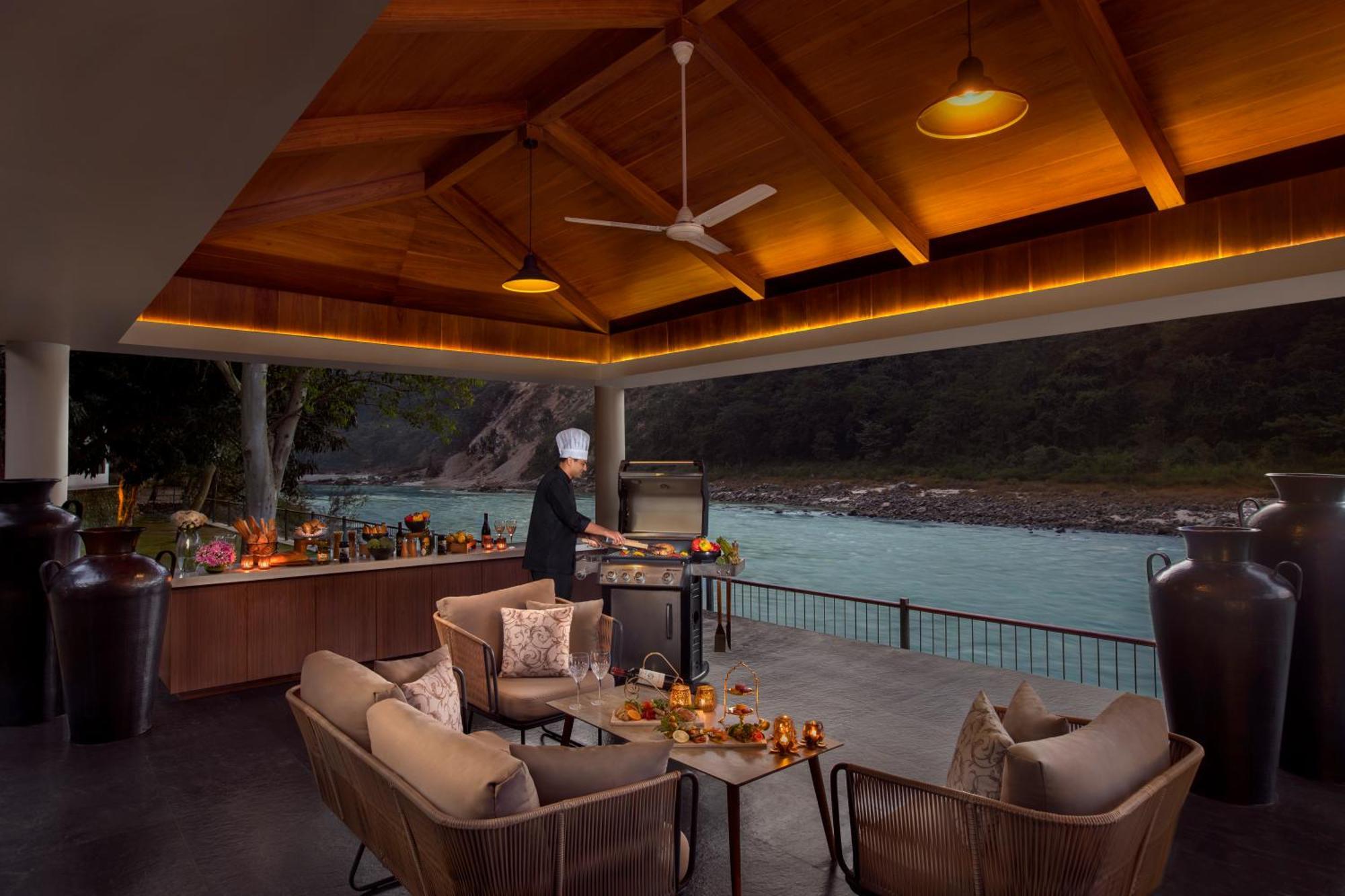 Anand Kashi By The Ganges Rishikesh - Ihcl Seleqtions Sirasu Exterior foto